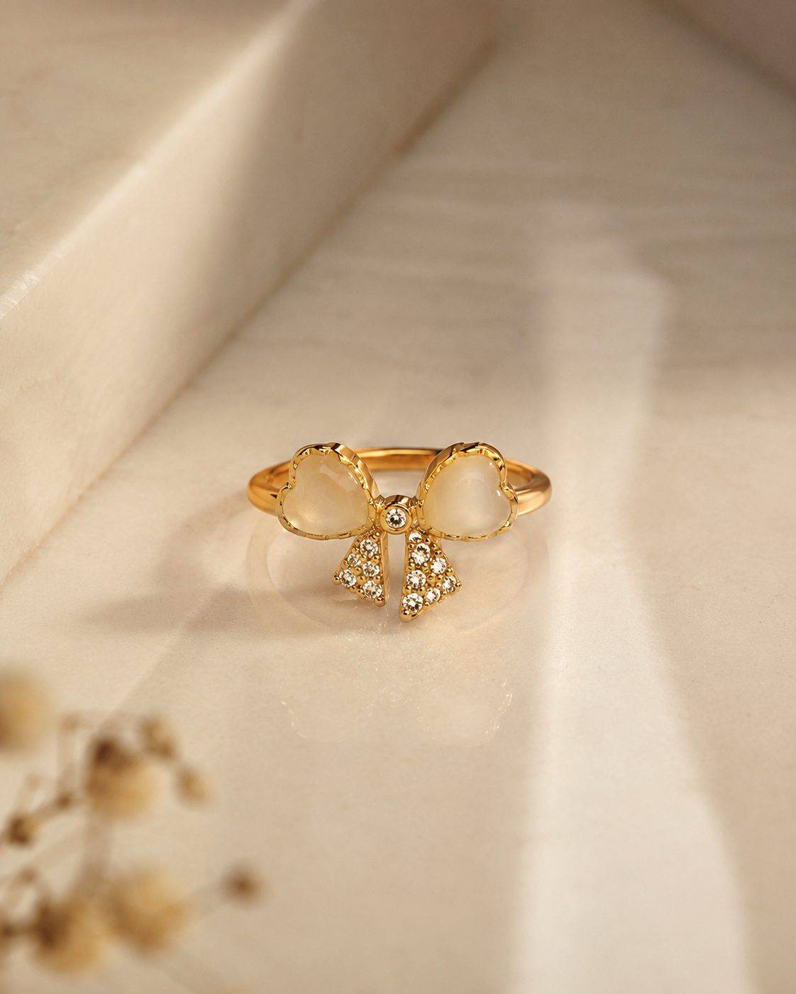 Cat’s eye butterfly ring