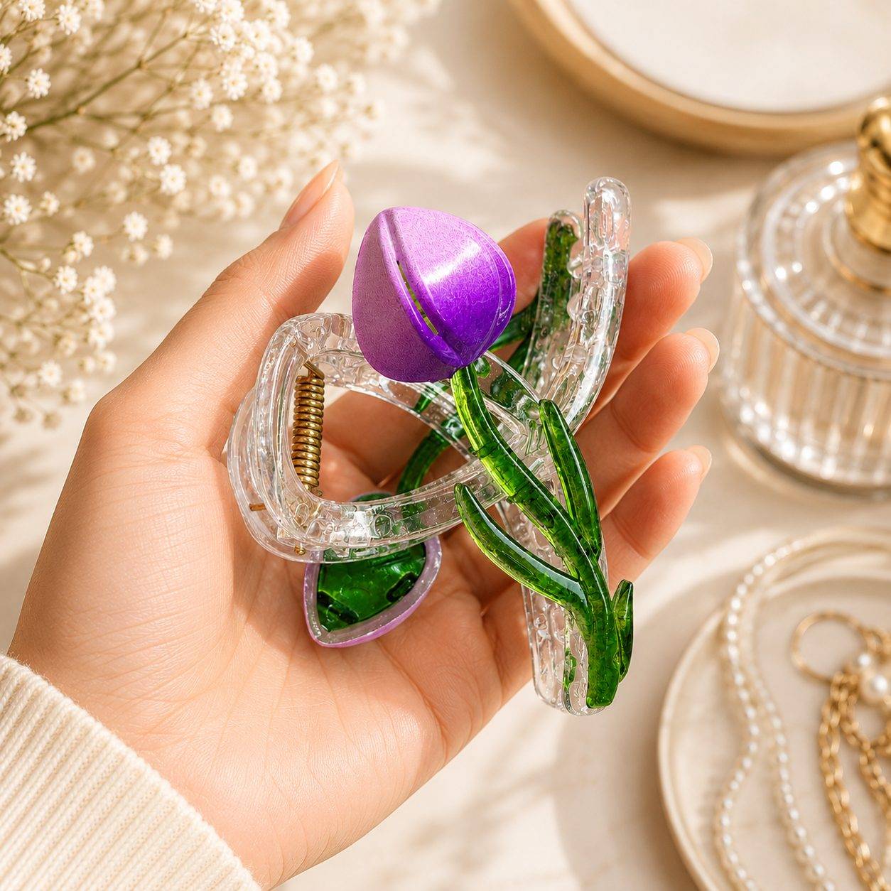 Korean-style tulip flower hair claw clip features a transparent, clear acrylic base